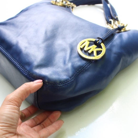 Michael Kors Lilly tote bag - Picture 8 of 16